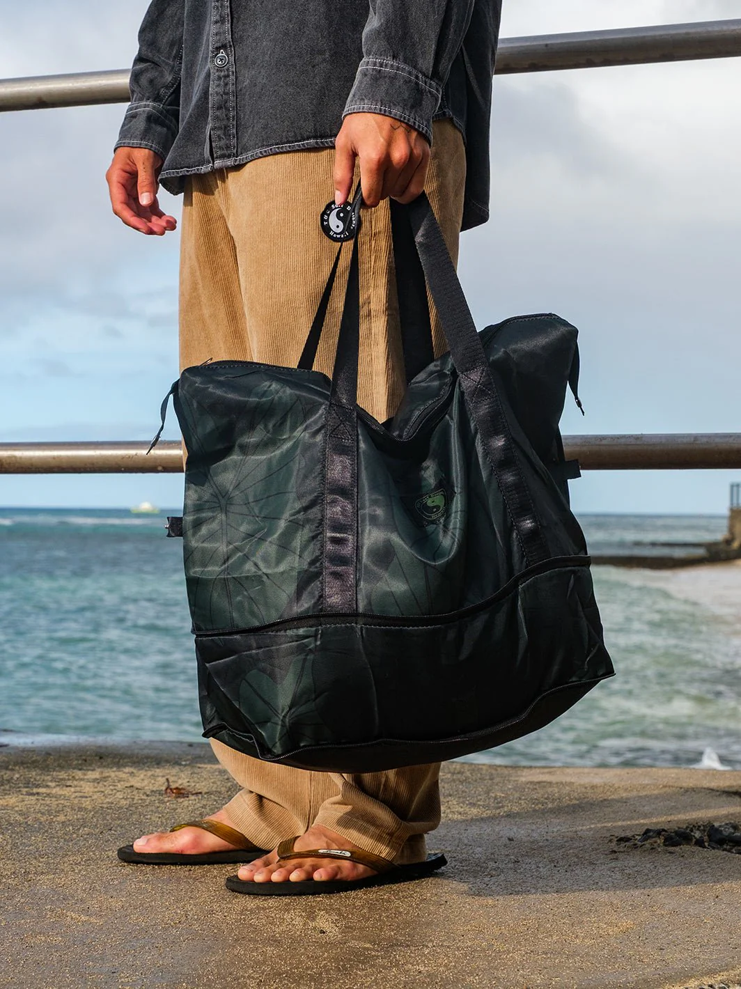 Kalo Vibe Carry On Tote - Image 3