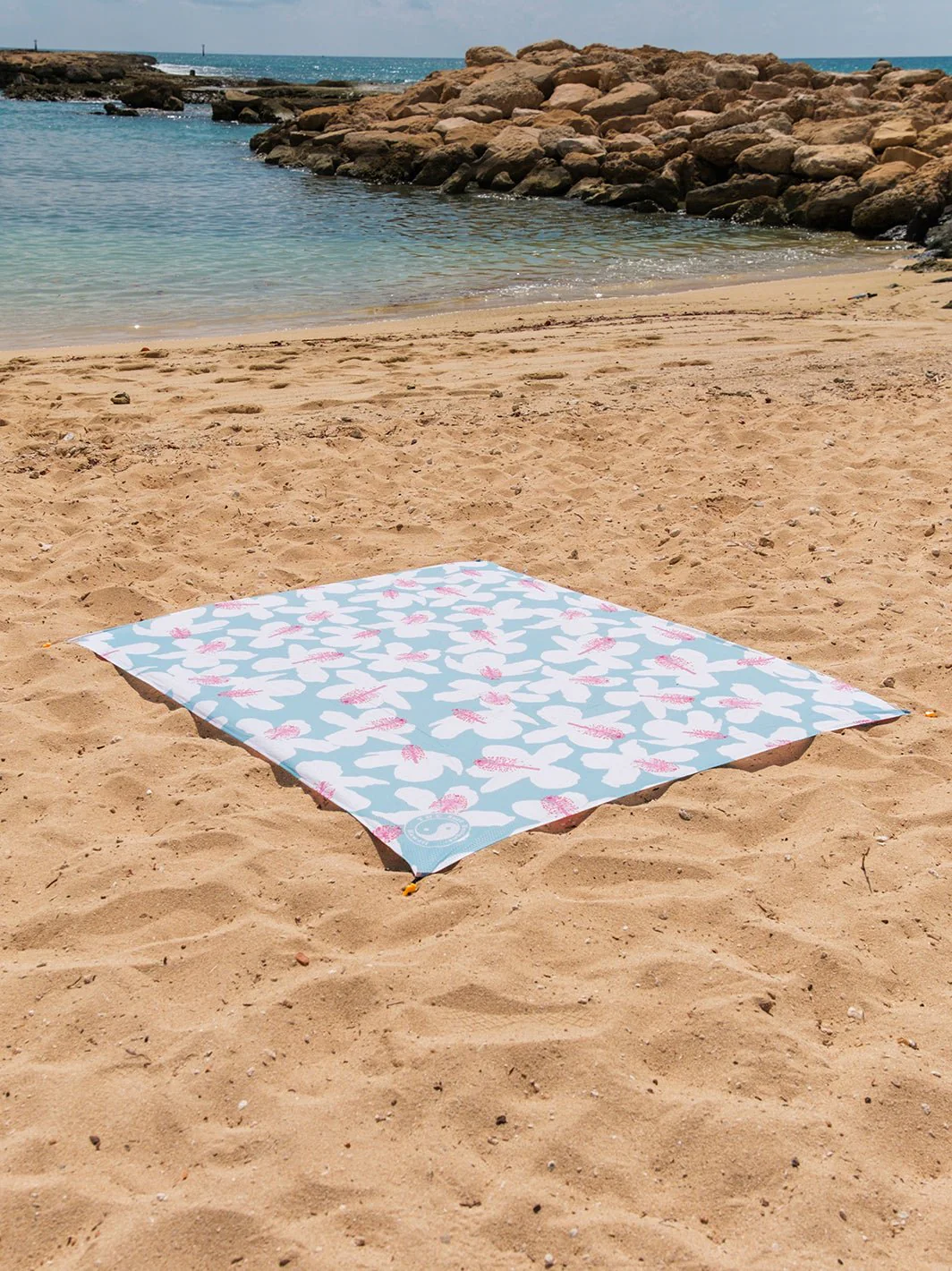 Koki'o Ke'oke'o Thin Beach Mat - Image 5