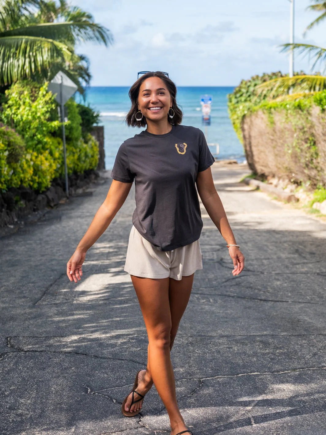 More Lei Classic Tee - Image 6