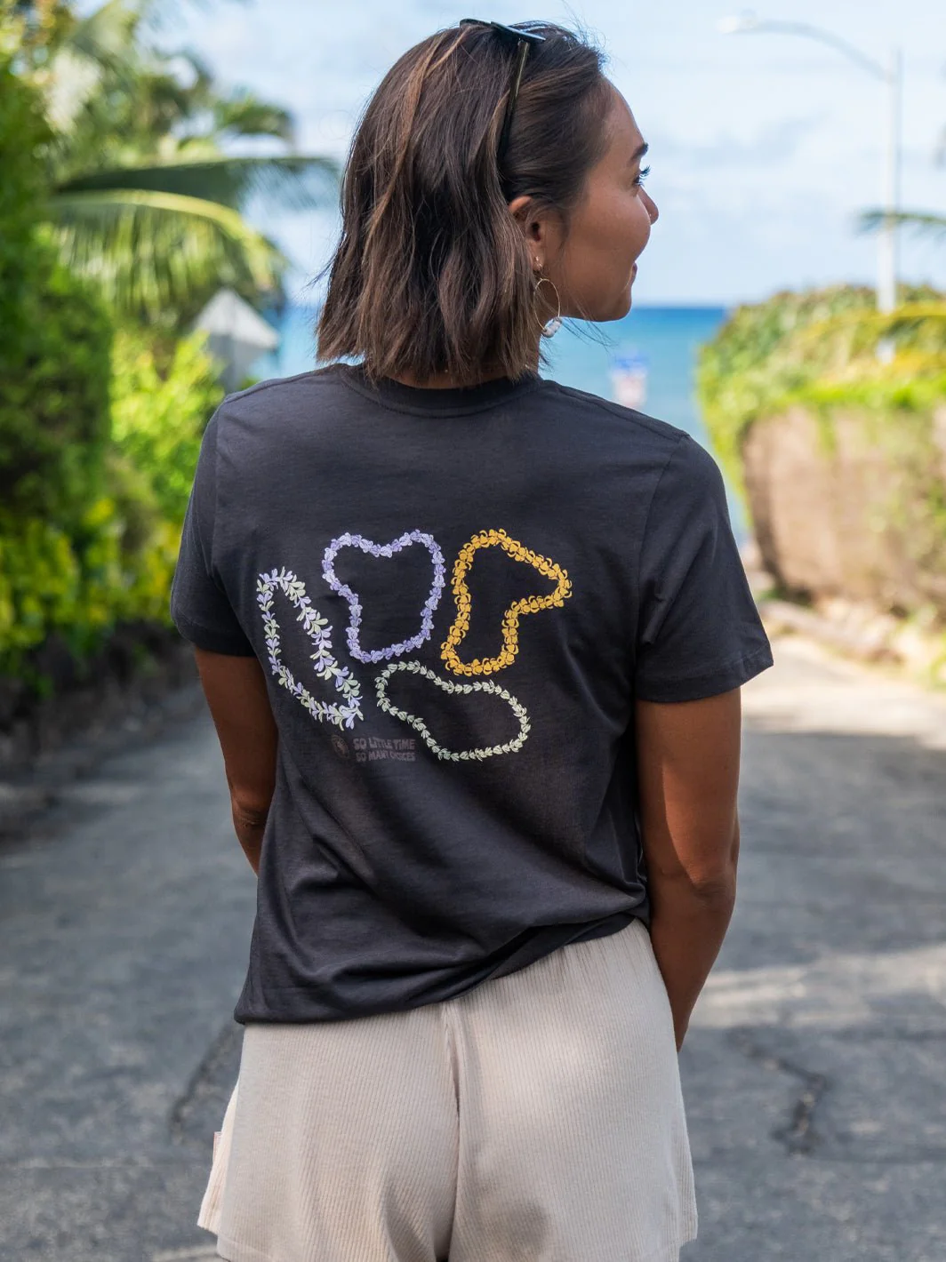More Lei Classic Tee - Image 7