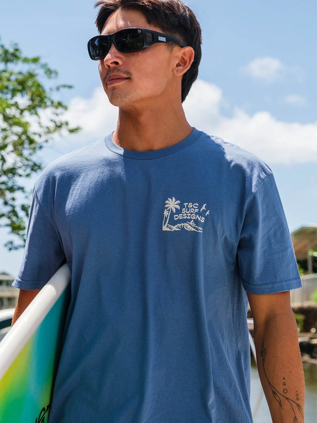 Paradise Action Jersey Tee - Image 13