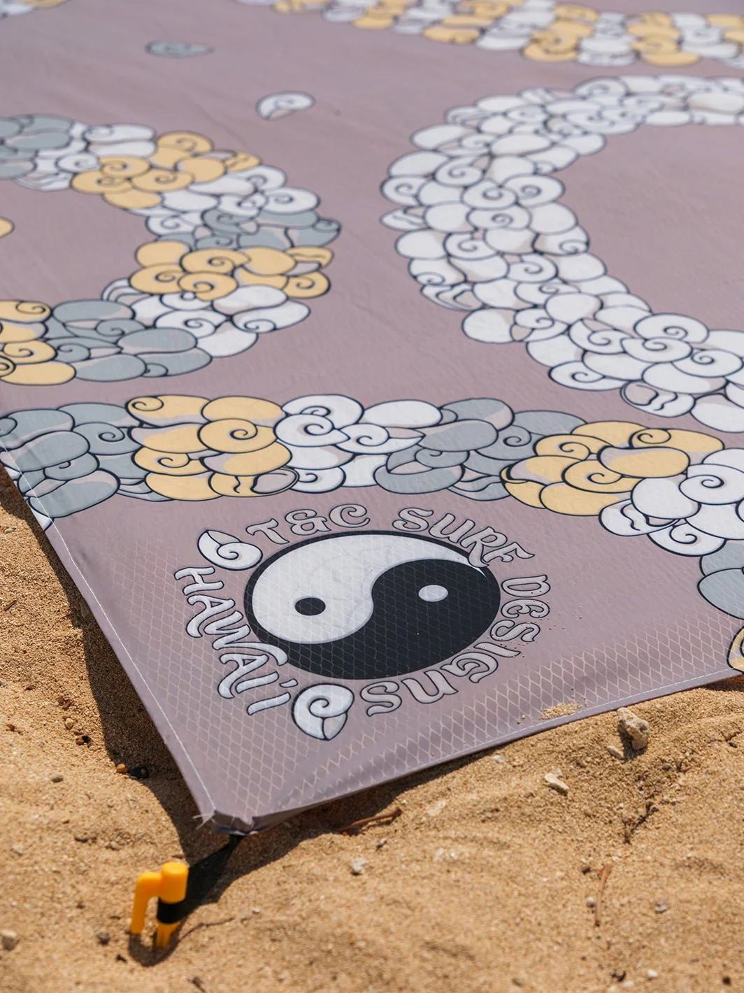 Shell Sand Thin Beach Mat - Image 3