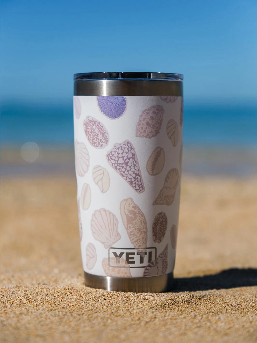 T&C Surf 20 oz Shell Mix Tumbler Yeti - Image 3