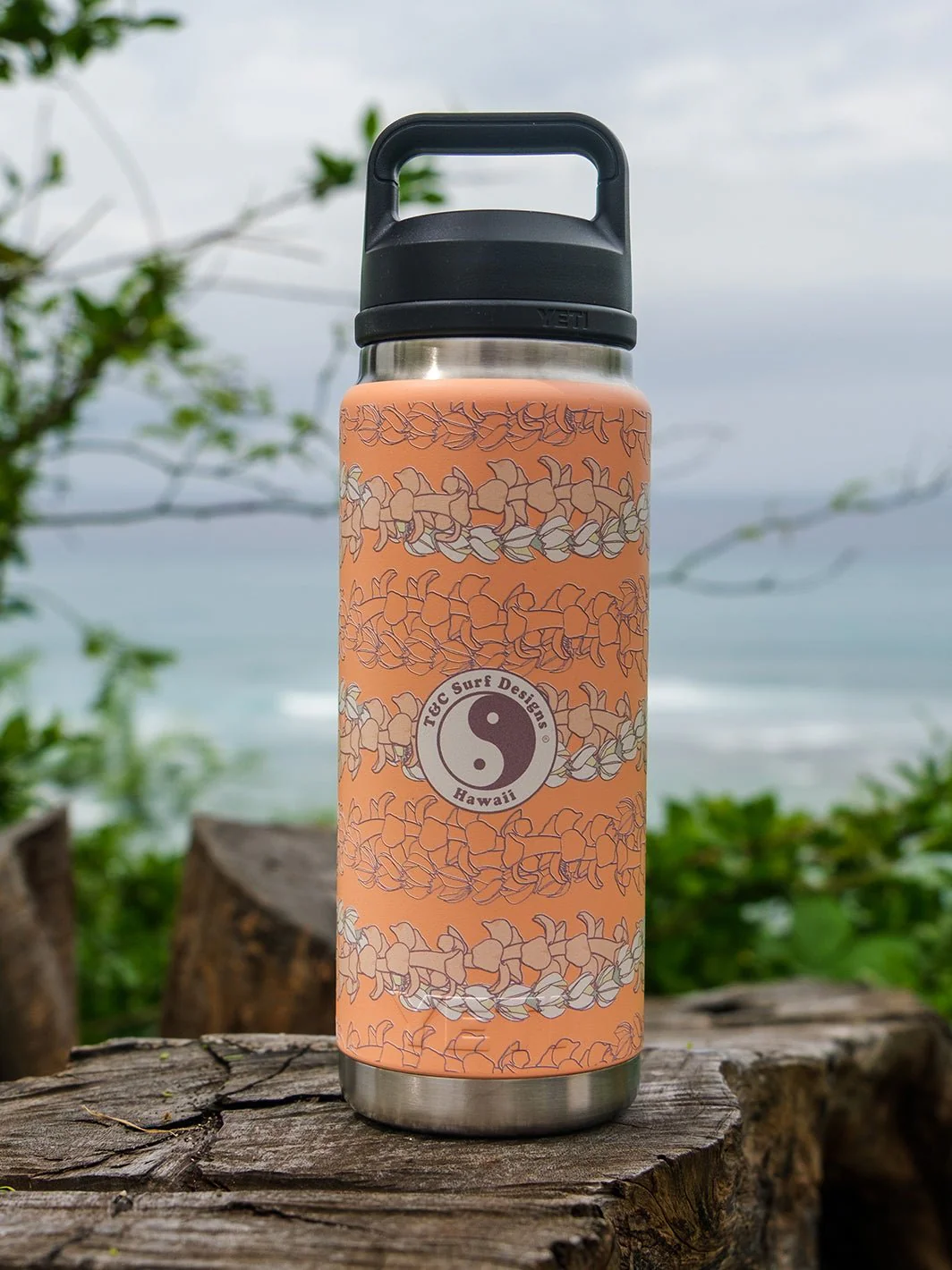 T&C Surf 26 oz Lei Twist Rambler Yeti Bottle with Chug Cap - Image 3