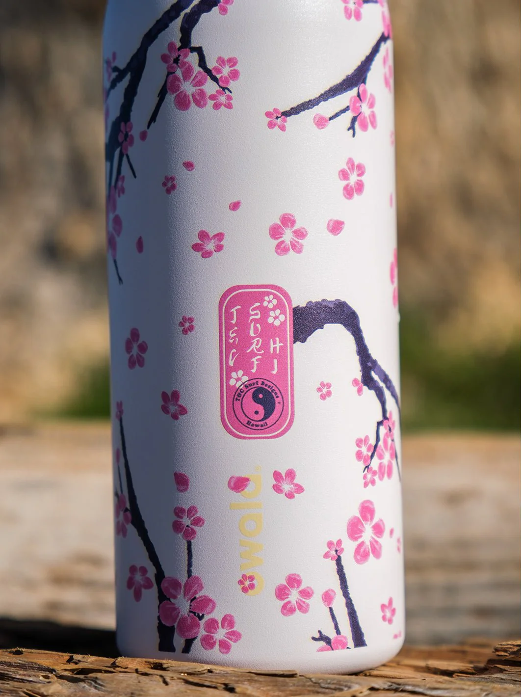 T&C Surf 32 oz Plum Blossom Owala - Image 6