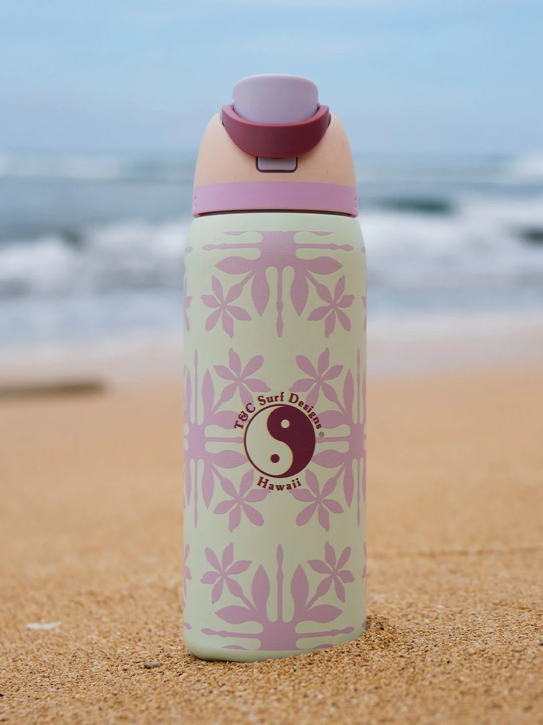 T&C Surf 32 oz Tiare Quilt Owala - Image 2