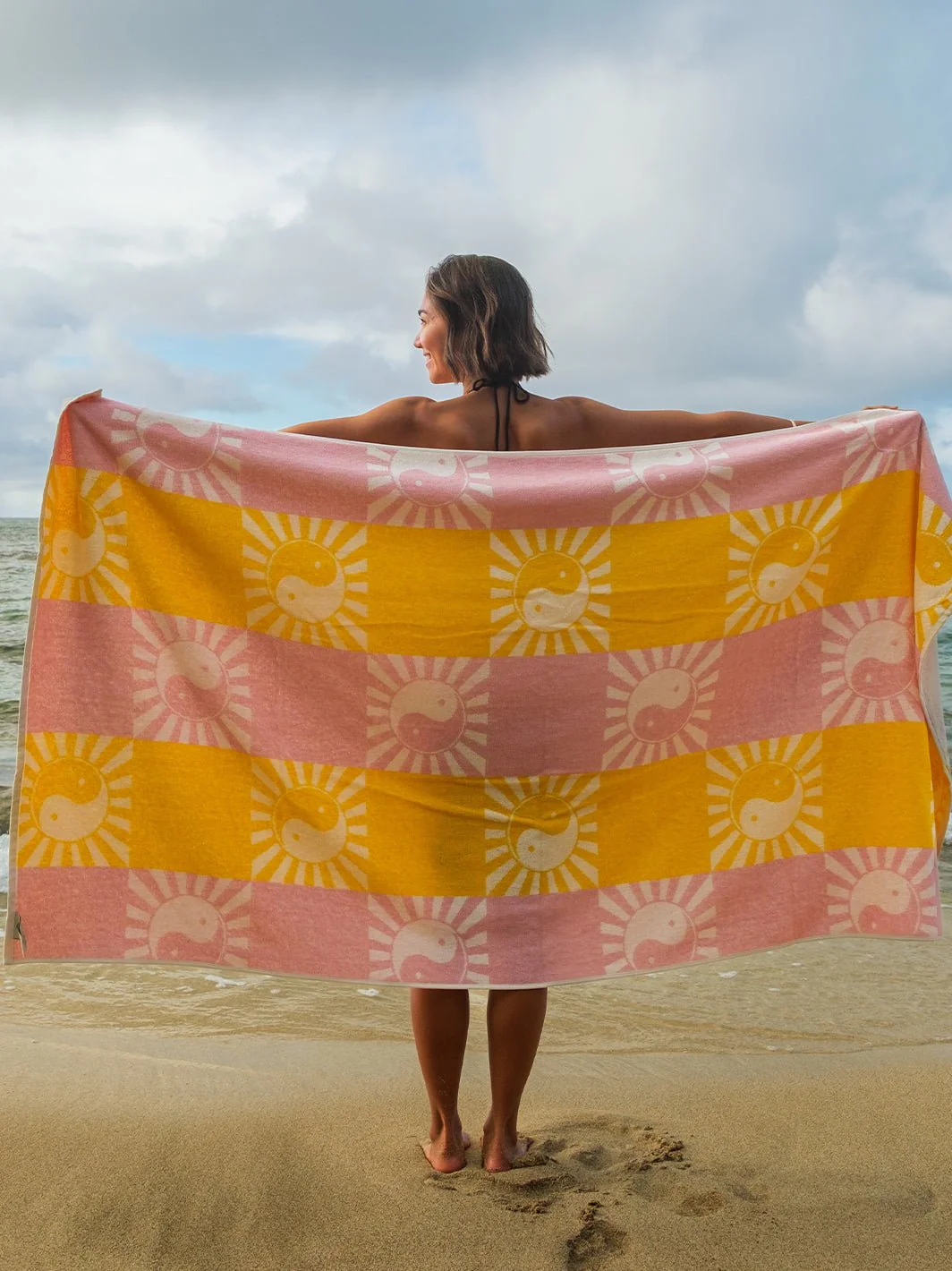 Europe Sunrise Towel - Image 4