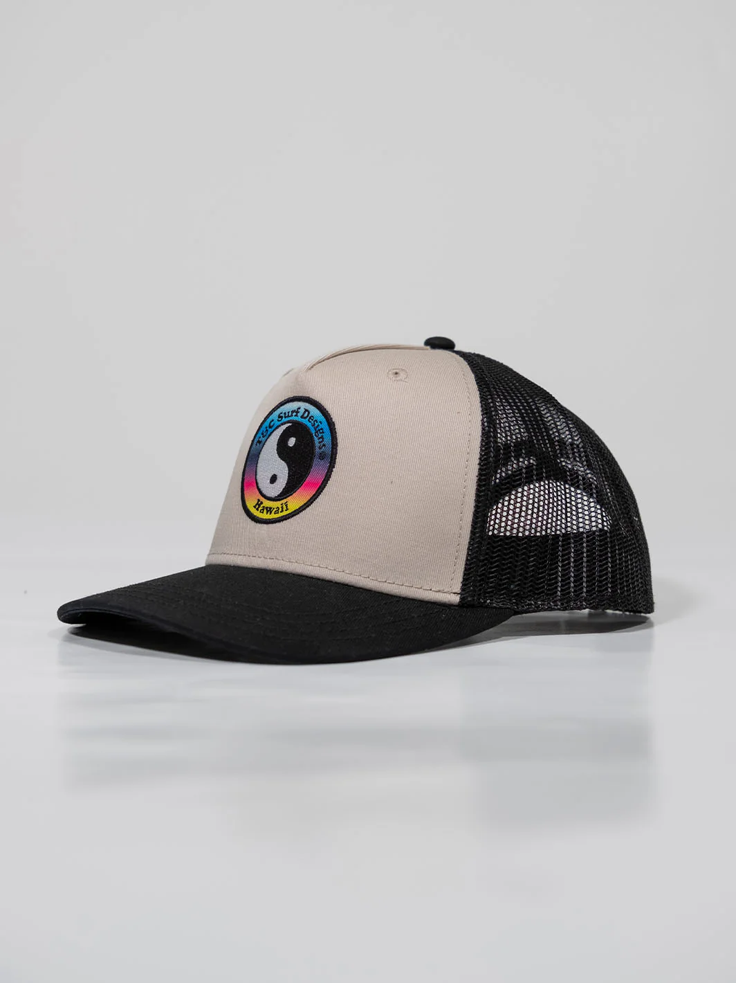 Europe Yin Yang Bicolor Trucker Cap - Image 2