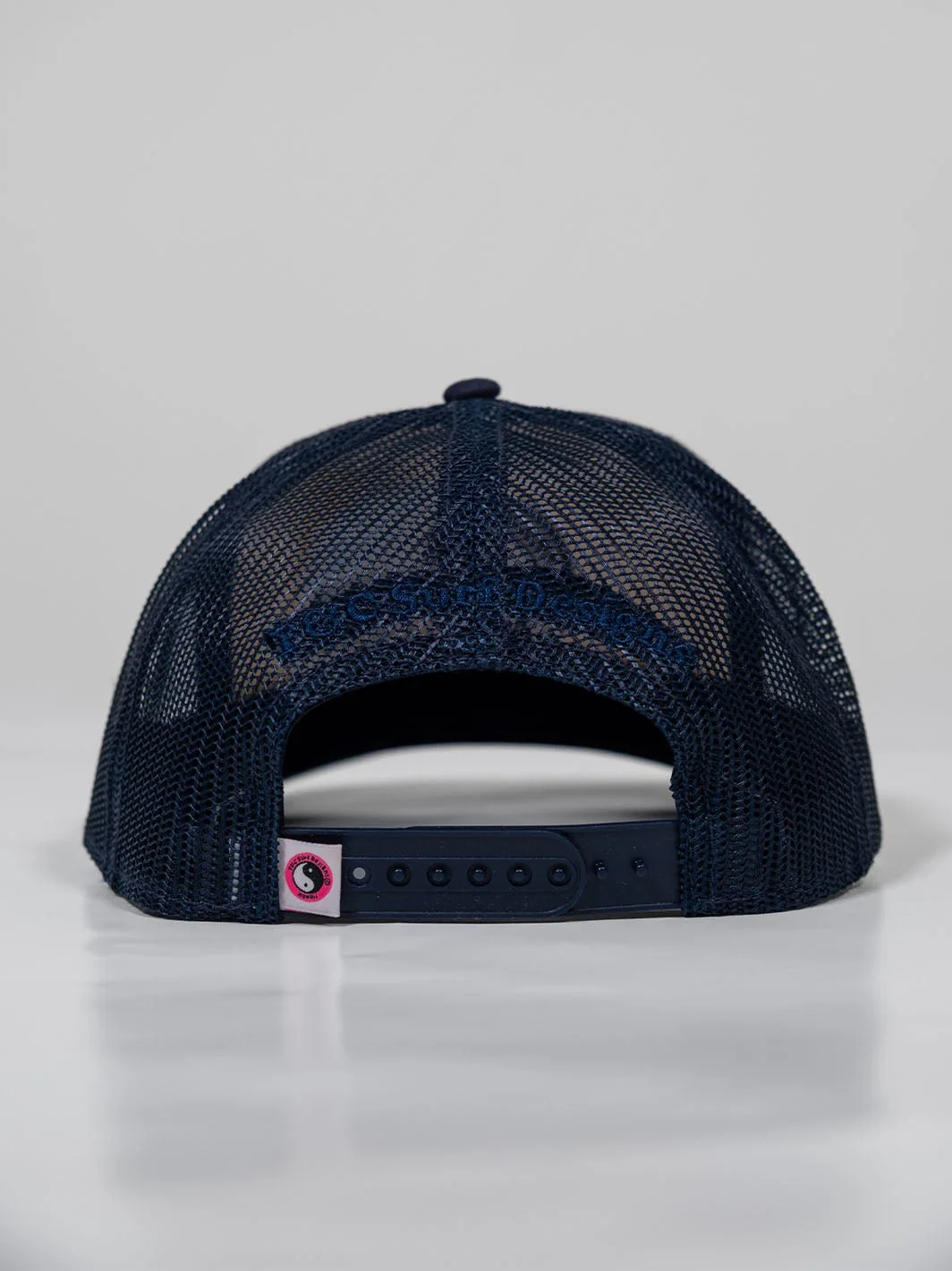 Europe Yin Yang Bicolor Trucker Cap - Image 4