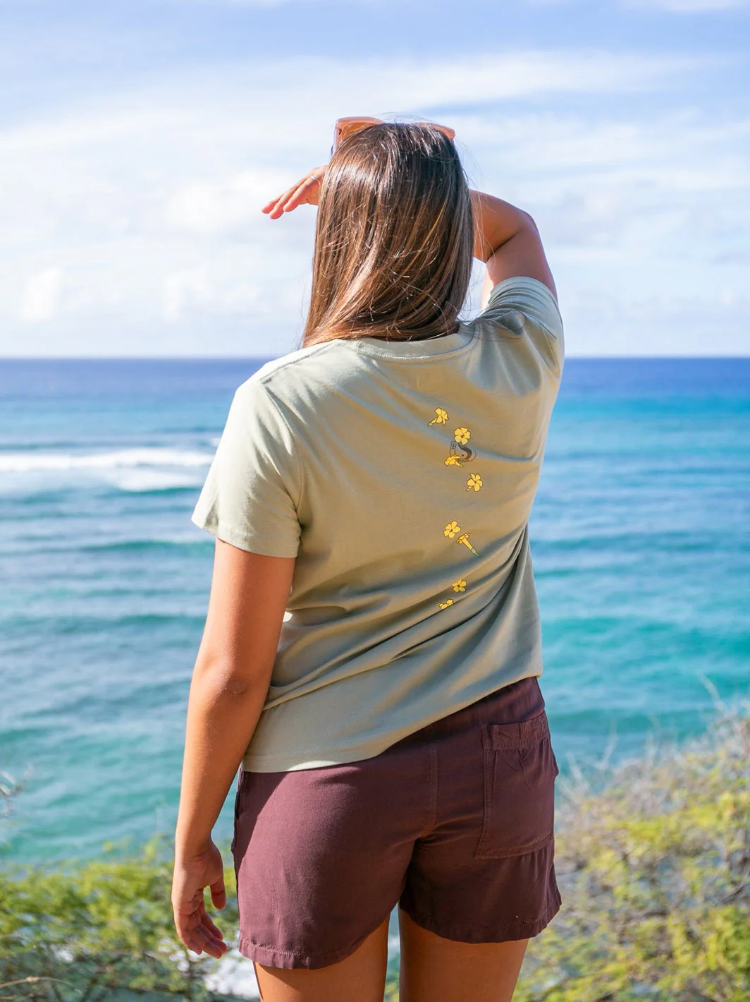 Falling Puakeni Maple Tee - Image 2