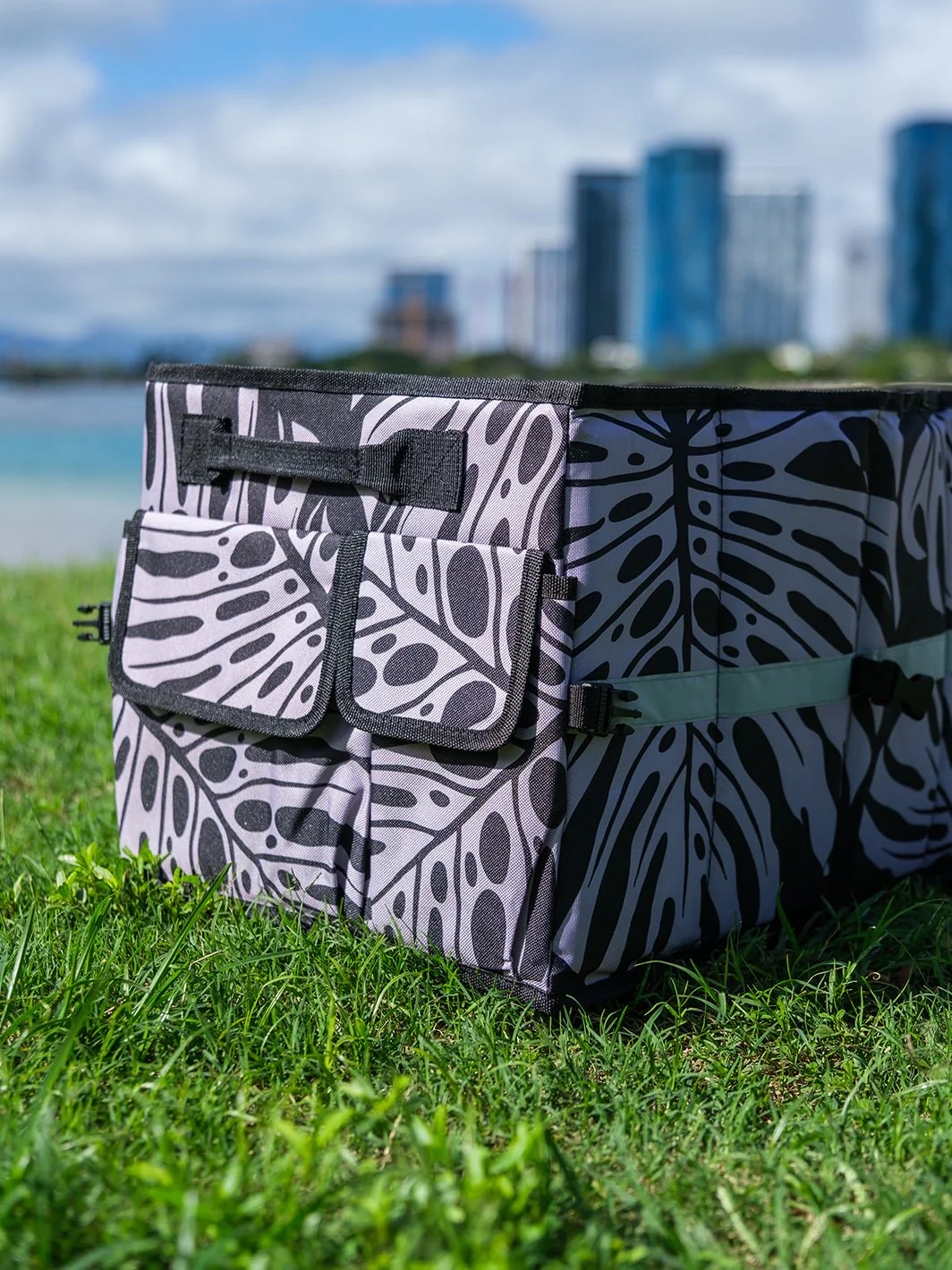 Monstera Cargo Organizer - Image 5