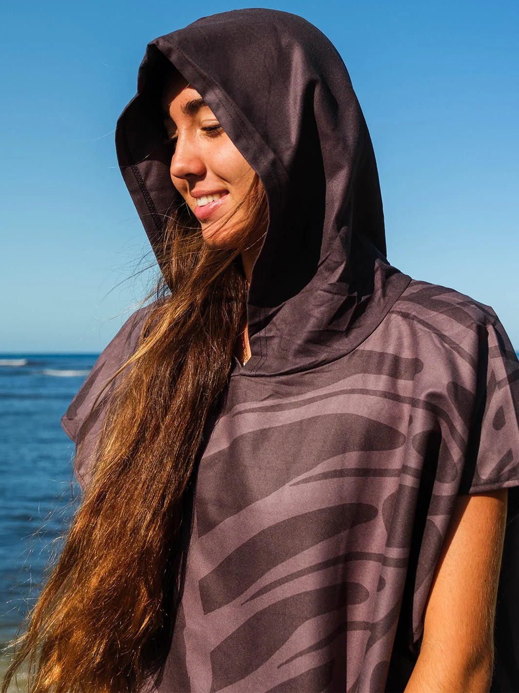 Monstera Poncho - Image 2