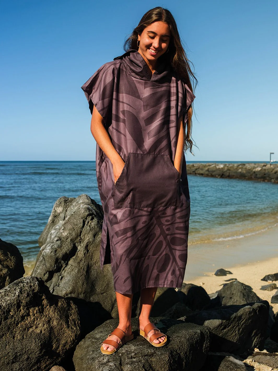 Monstera Poncho - Image 3