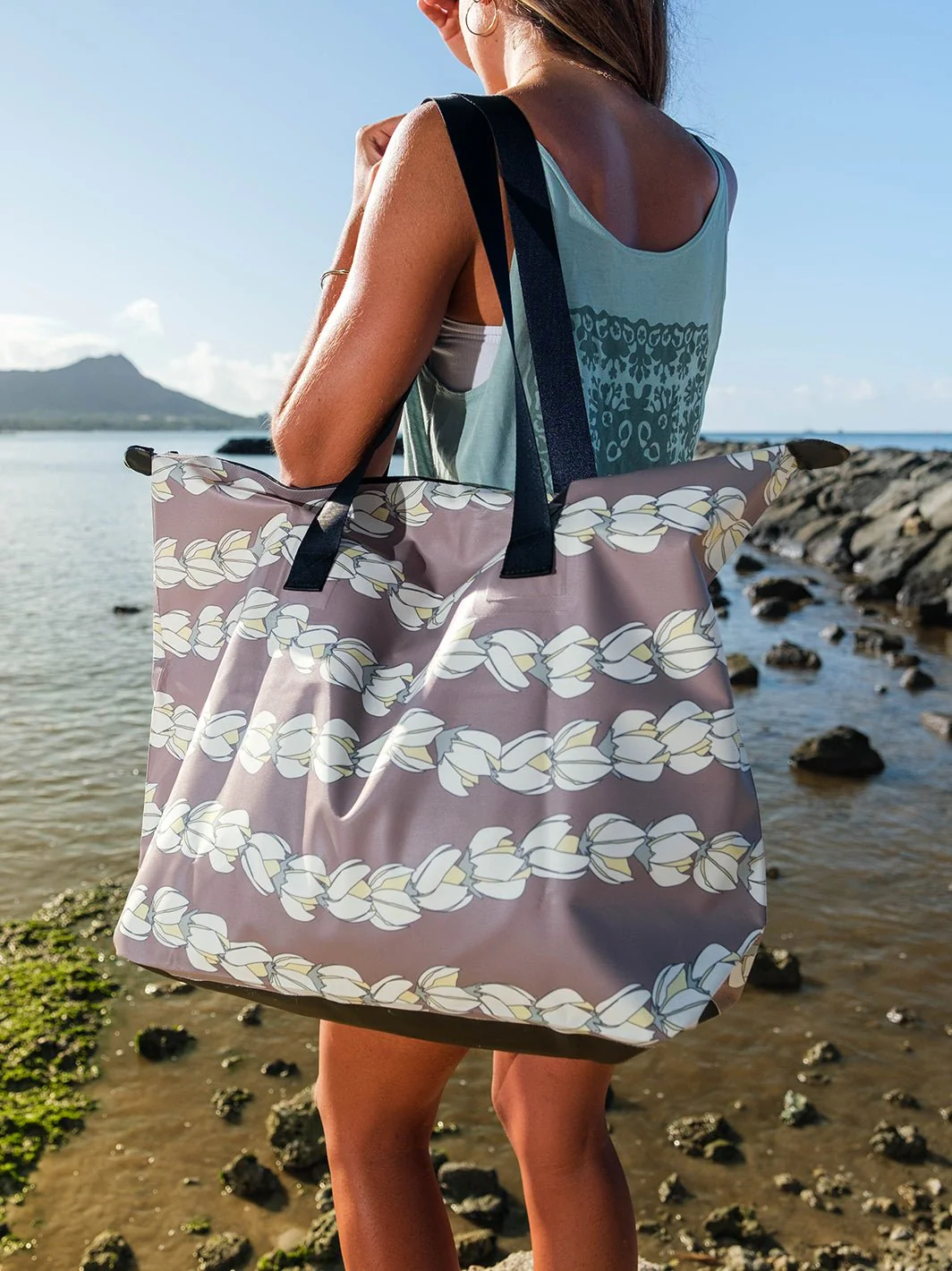 Pikake Pearl Dry Bag Tote - Image 6
