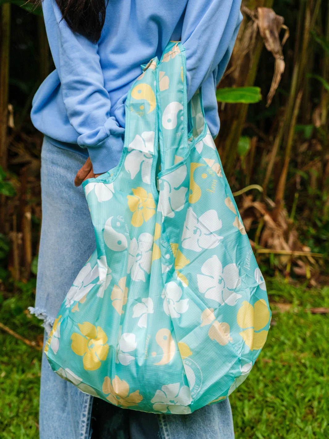 Puakenikeni All Day Large Reusable Tote Bag - Image 3