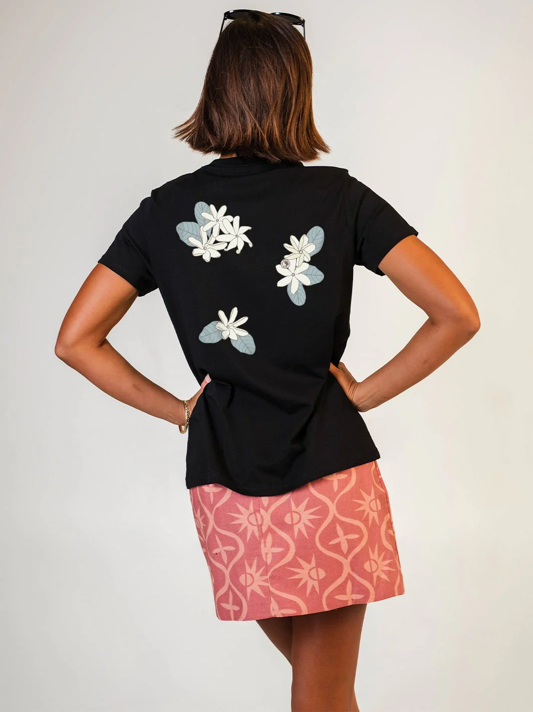 Tiare Cluster Maple Tee