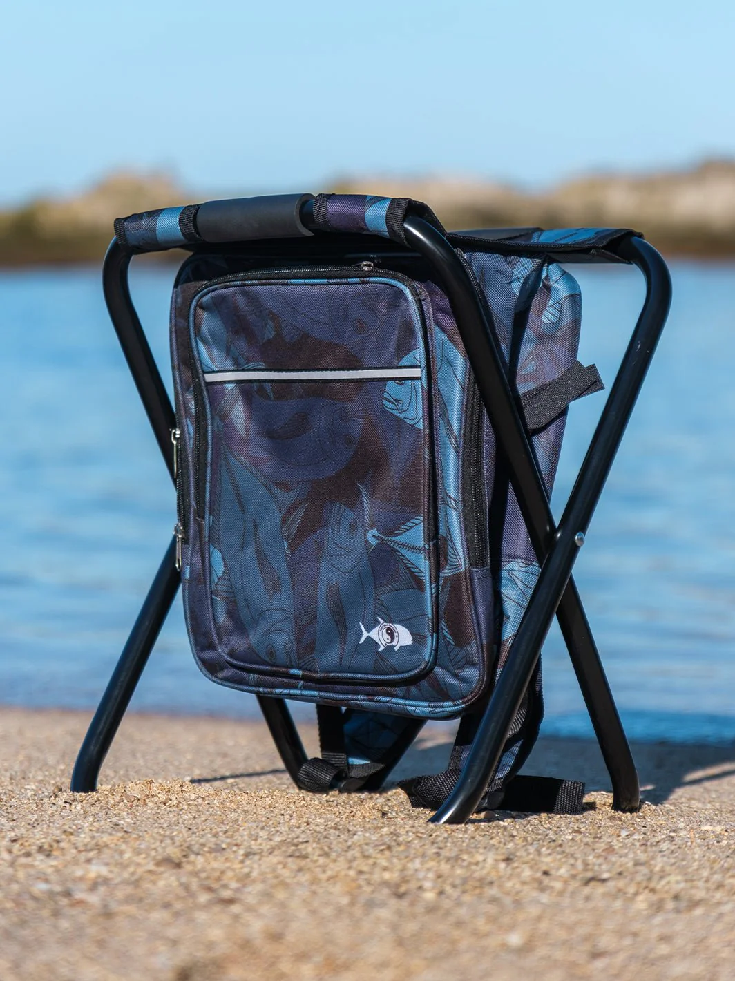Ulua Sea Camo Backpack Cooler Chair - Image 3